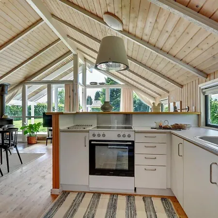 Gitte Holiday home *