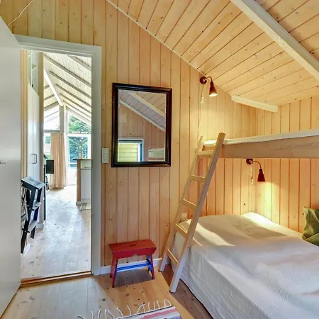 Gitte Holiday home *