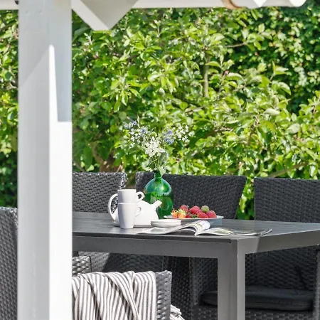 Gitte - 200m From The Sea By Interhome *